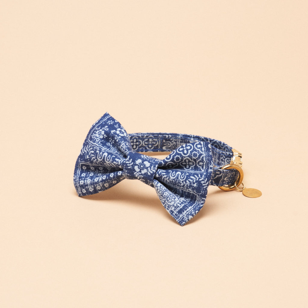 Bailey Bowtie Collar - Indigo Print