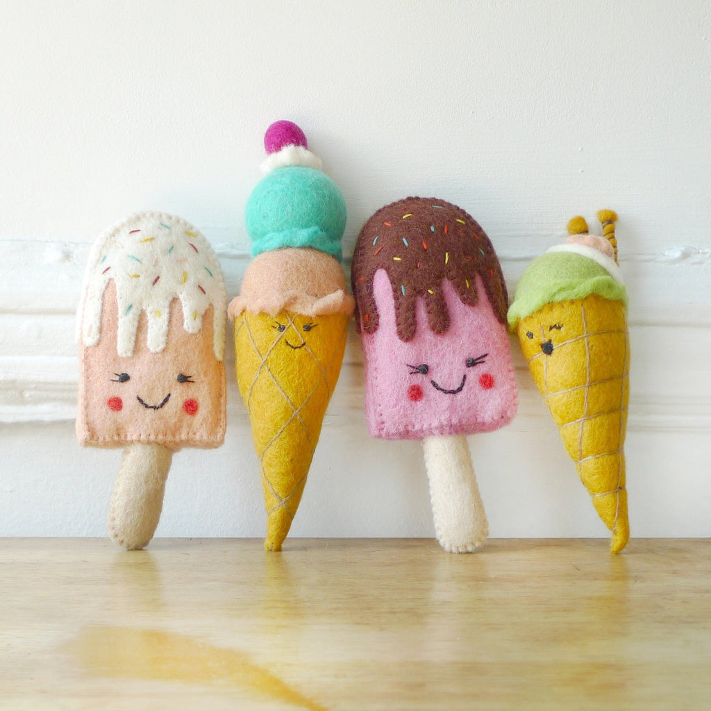 Single Scoop Cone Squeaker Toy