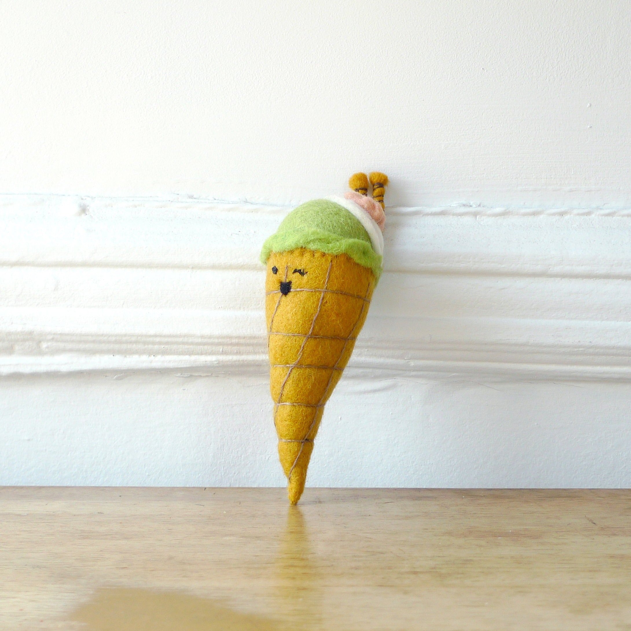 Single Scoop Cone Squeaker Toy